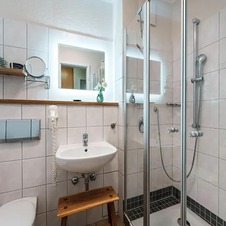 Moderne In Sellin (Rugen)